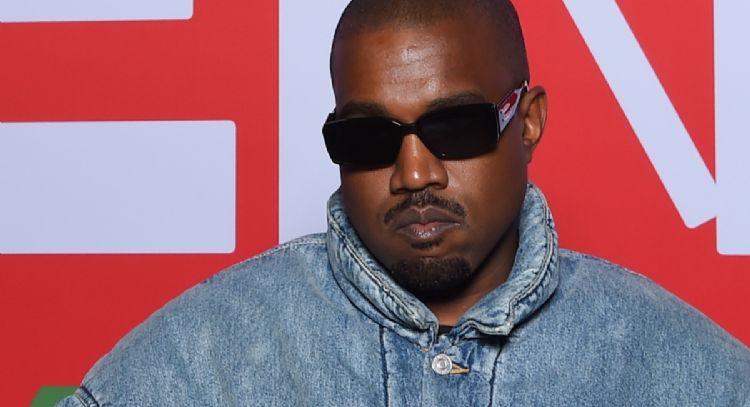 Kanye West revela la lista de canciones de 'Donda 2' y que no estará disponible en streaming