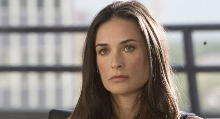 Demi Moore protagoniza esta nueva película feminista de terror; mira aquí de qué se trata