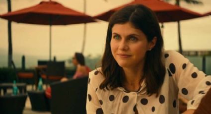 FOTO: Alexandra Daddario luce su espectacular figura con un sensual atuendo para jugar tenis