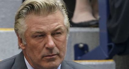 Fiscal cuestiona versión de Alec Baldwin sobre el fatídico accidente en rodaje de 'Rust'