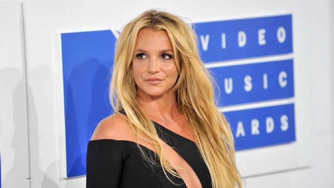 Britney Spears continua la guerra contra su familia y anuncia que lanzará un libro con su verdad