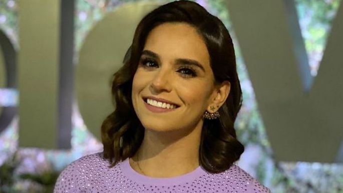 Tania Rincón posa con encantador look en 'Hoy  y derrite a toda Televisa