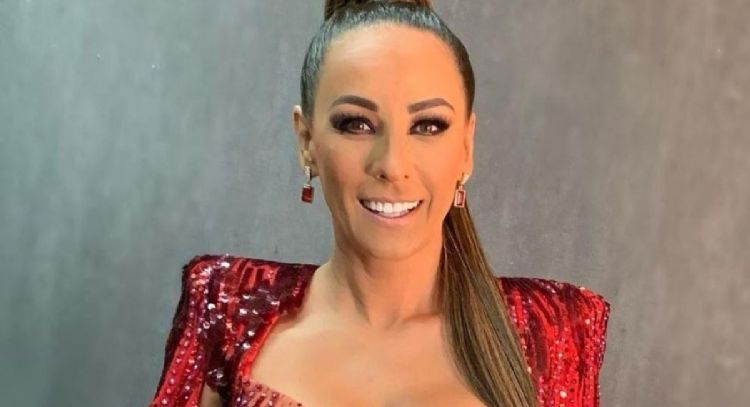 Consuelo Duval se sincera en ‘Netas Divinas’ y habla sobre sus celos en en relaciones pasadas