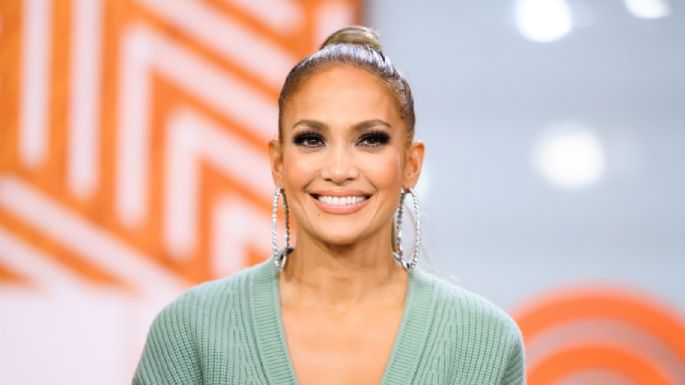 Jennifer Lopez rompe en llanto al recordar esto de su pasado