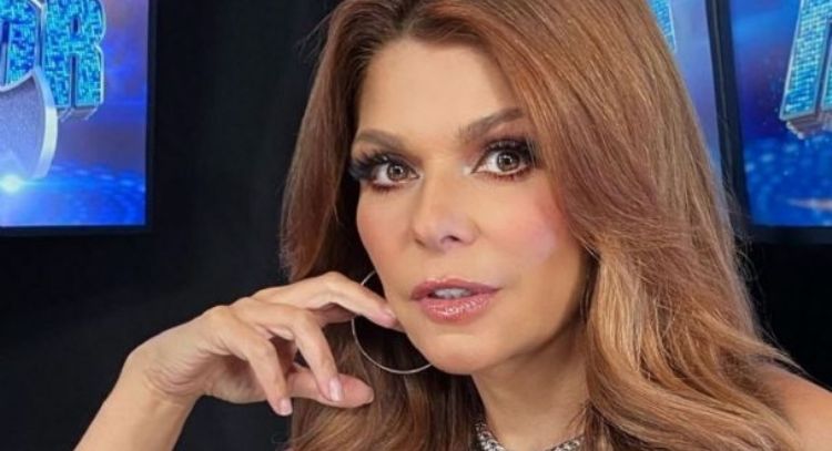 Itati Cantoral reaparece en Instagram y presume belleza con este increíble 'look' de temporada