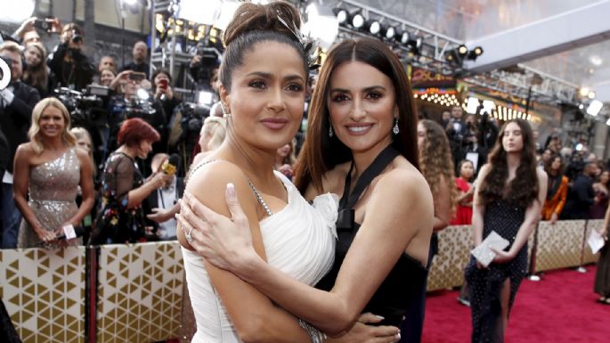 Salma Hayek envía tierna felicitación a Penélope Cruz por su nominación al Oscar 2022