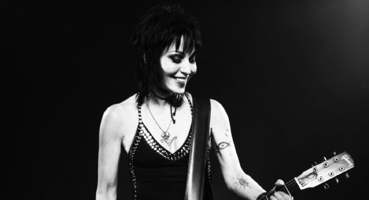 Joan Jett Strips estrena el tema '(I'm Gonna) Run Away' para nuevo álbum acústico 'Changeup'