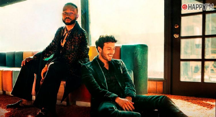 Sebastián Yatra se une a John Legend para una nueva versión bilingüe de su tema 'Tacones Rojos'