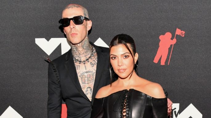 Kourtney Kardashian se descose y revela detalles de sus relaciones íntimas con Travis Barker