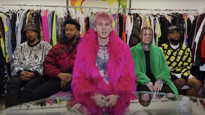 Machine Gun Kelly lanza nuevo videoclip que fue filmando horas antes de su estreno en un iPhone