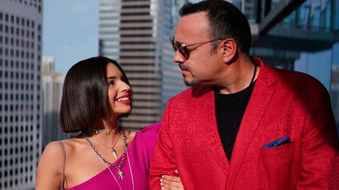 ¿Pepe Aguilar molesto? Reportero de 'VLA' exhibe su postura a relación de Ángela Aguilar