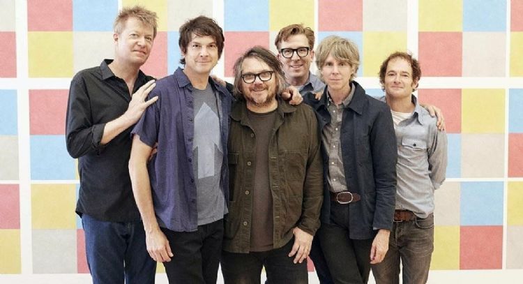 Wilco lanza una sorprendente colaboración con Neal Francis con una version de 'Theologians'