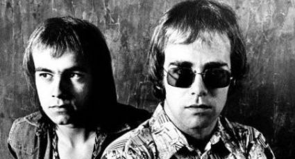 Elton John anuncia la reedición del 50 aniversario de su famoso disco 'Madman Across the Water'