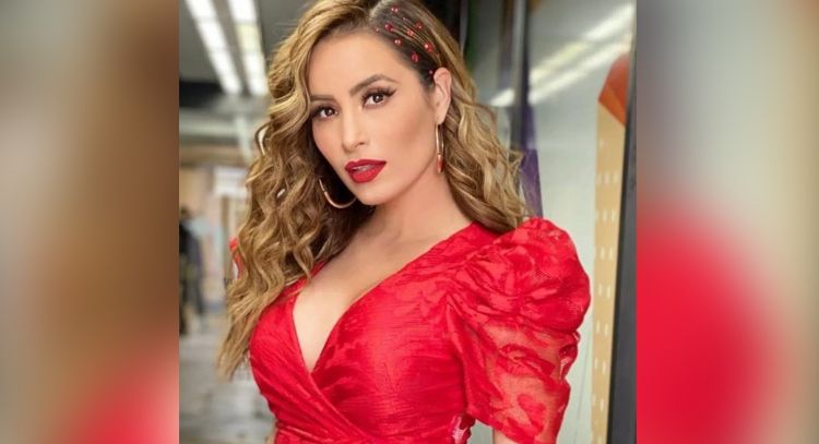 FOTO: Cynthia Rodríguez da cátedra de estilo y posa con encantador vestido blanco