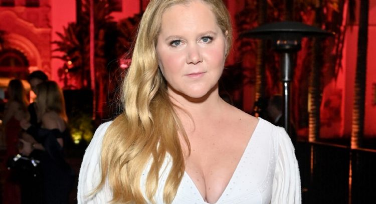 Amy Schumer revela la broma de Alec Baldwin que no se le permitió usar para los Oscar