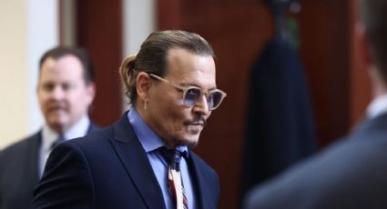 Ante rumores de noviazgo, revelan si Johnny Depp está saliendo con su abogada