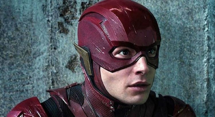 Warner Bros se plantea sustituir a Ezra Miller como Flash por Dylan O'Brien tras su detención