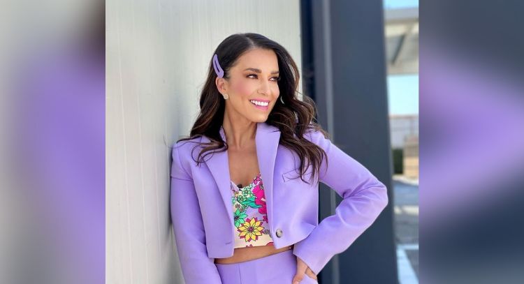 Laura G se enfunda en destacado outfit de otoño y deslumbra a todo TV Azteca