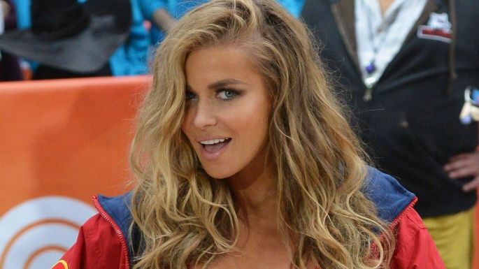 Carmen Electra revela sus deseos por un revival de 'Baywatch' y dice que está dispuesta a volver