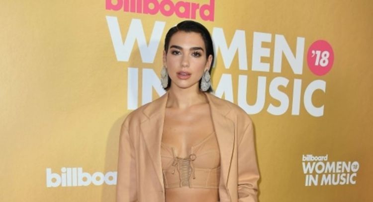 Dua Lipa niega que participará en la Copa Mundial de la FIFA 2022 de Qatar por esta fuerte razón
