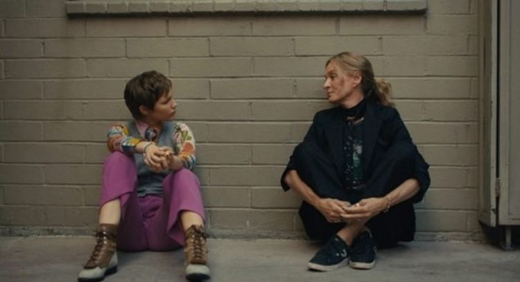'Hollywood Stargirl': Mira el trailer de la secuela de Disney+ con Grace VanderWaal y Uma Thurman