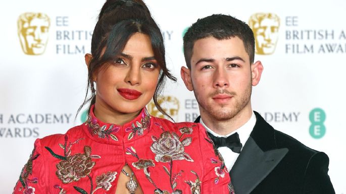 Priyanka Chopra y Nick Jonas muestran la primera imagen de su bebé para celebrar el Dia de la Madre