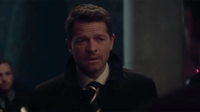 Tráiler de 'Gotham Knights': Misha Collins se enfrenta a un Batman muerto y su hijo angustiado