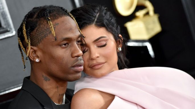 Kylie Jenner sube foto inédita de sus hijos para festejar a Travis Scott por el Día del padre