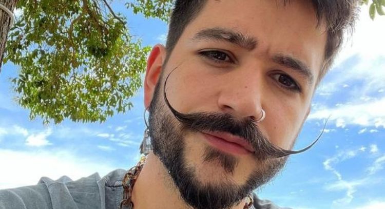 Camilo Echeverry estalla contra los paparazzi por la filtración del rostro de su hija Indigo