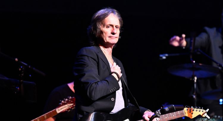 El tecladista de Fleetwood Mac, Brett Tuggle, muere a los 70 años; esto se sabe de su fallecimiento