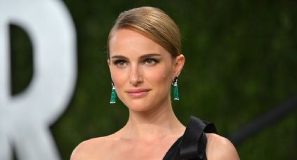 Natalie Portman deja ver sus piernas tonificadas durante el estreno de 'Thor: Love and Thunder'