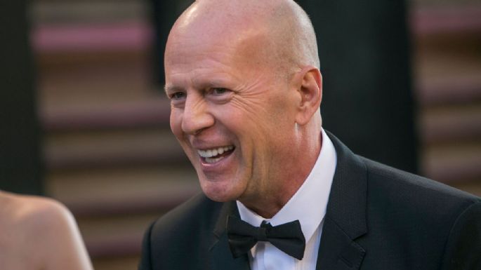 Bruce Willis es visto en público por primera vez con su esposa tras su diagnóstico de afasia