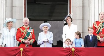 Reina Isabel II termina los festejos de su Jubileo Platino con emotivo mensaje y show de luces