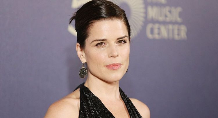 Neve Campbell es vista por primera vez luego de dejar 'Scream 6' por disputa salarial