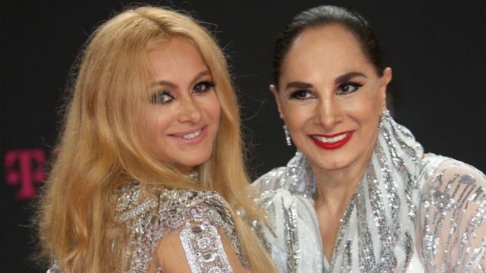 Paulina Rubio no se limita y revela que ya no le teme a la muerte tras la pérdida de su madre