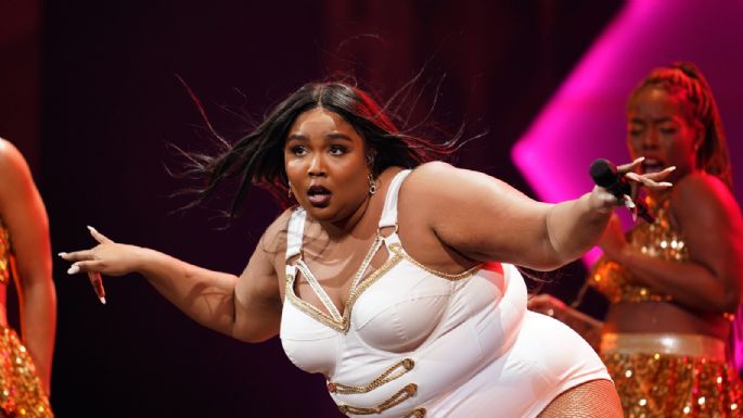Lizzo se convierte en una novia fugitiva en su nuevo videoclip tras el éxito de 'About Damn Time'