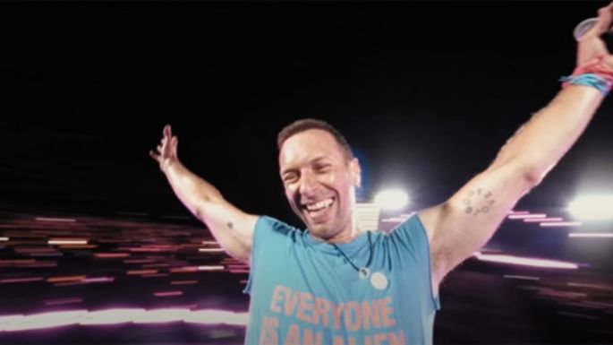 Mira a Coldplay hacer un sorprendente cover de la famosa canción 'Running Up That Hill'