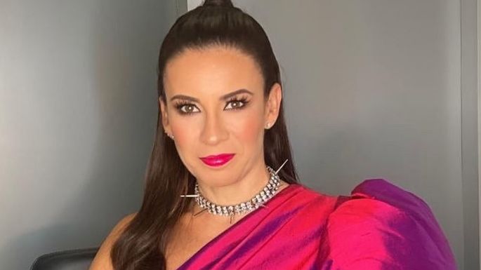 Ingrid Coronado no se limita y saca el 'glamour' con este increíble 'outfit' de mezclilla: "Hermosa"