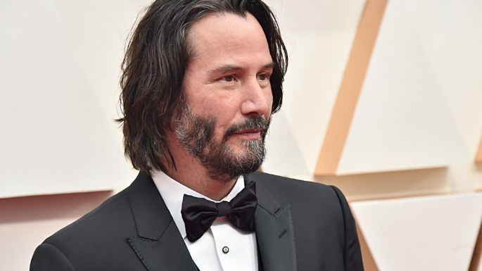 Keanu Reeves impacta al asistir a boda de fan que lo invitó a su gran día