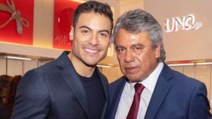 "Mi corazón se ha roto en mil pedazos": Carlos Rivera se despide de su padre con desgarrador mensaje