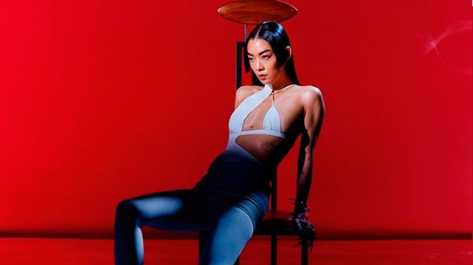 Rina Sawayama lanza un espectacular video con el tema 'Hold the Girl'; míralo a continuación