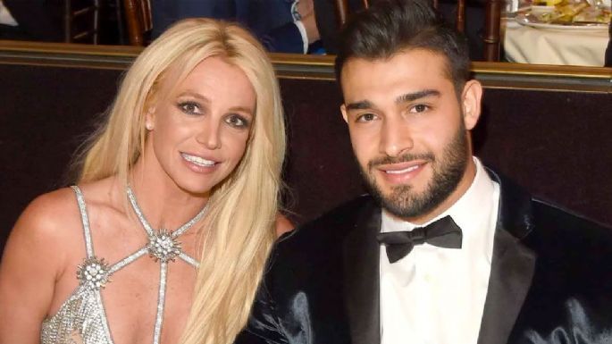 Britney Spears y Sam Asghari apagan los rumores de separación dejándose ver demasiado amorosos