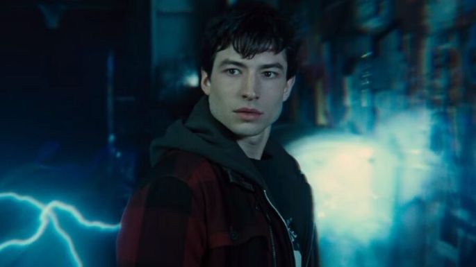 Ezra Miller nuevamente es acusado de abuso y de dirigir una presunta secta en Islandia