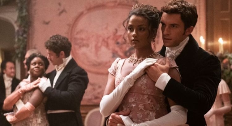 'Bridgerton': Shonda Rhimes revela un increíble detrás de cámaras de la famosa serie de Netflix