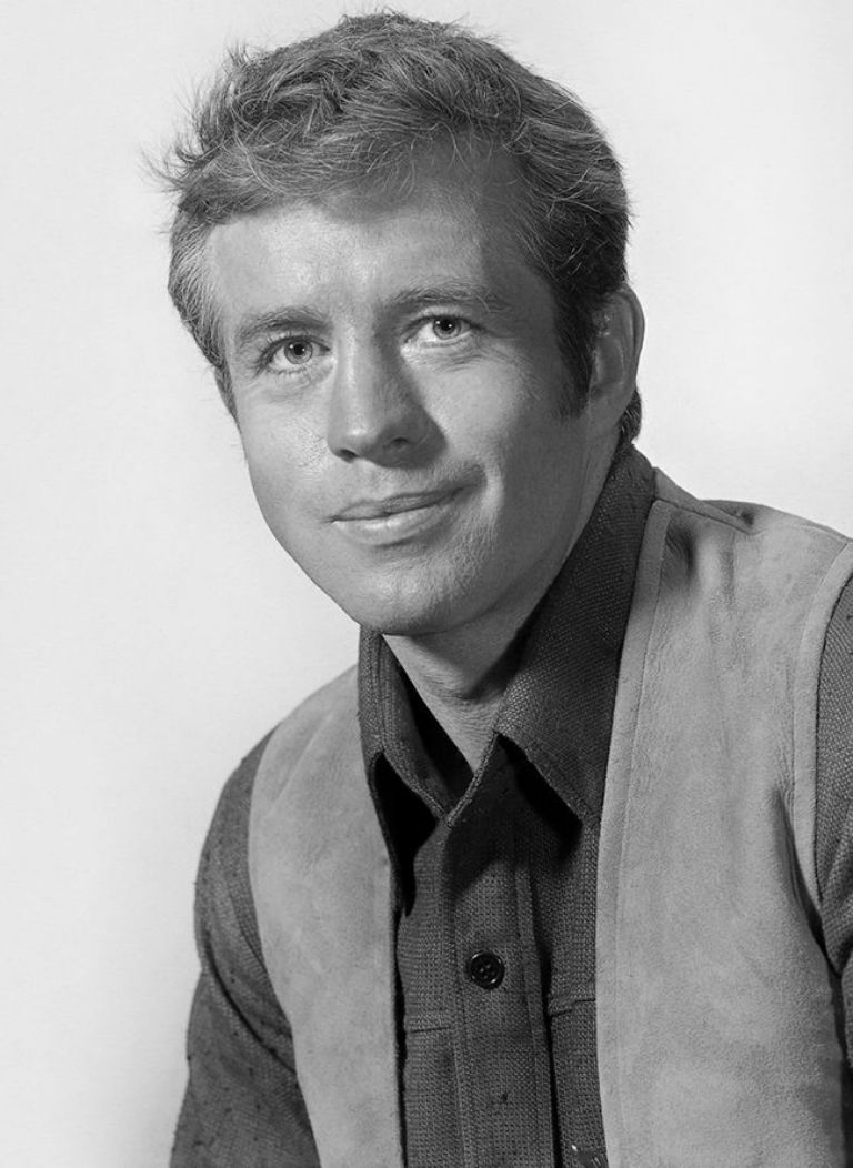 Clu Gulager