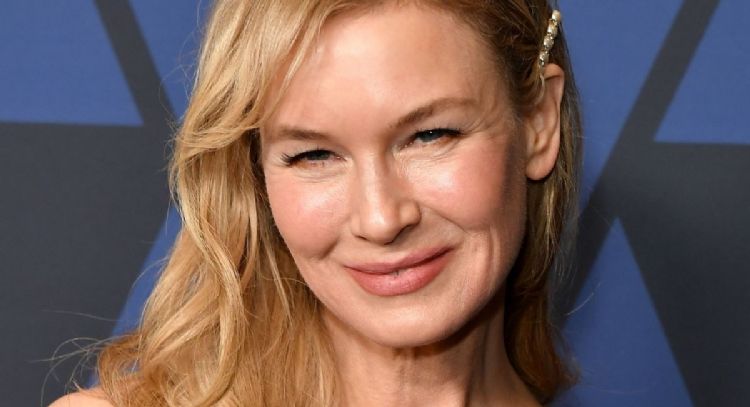 Renee Zellweger es vista con su novio Ant Anstead muy cariñosos en su segundo aniversario