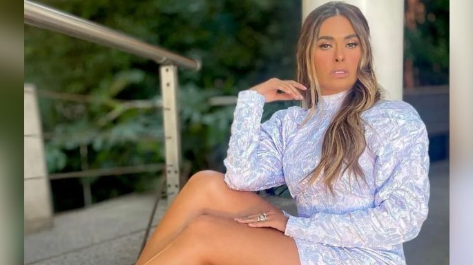 Galilea Montijo luce coqueto look blanco con negro y deleita las redes