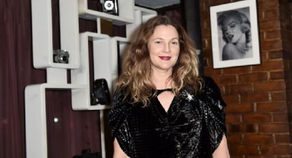 Drew Barrymore revela que su madre le permitía beber alcohol y fumar hierba pero no comer dulces