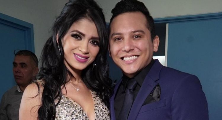 Rica Famosa Latina: Edwin Luna sigue de tóxico con Kimberly Flores; no le parece la ropa que usa