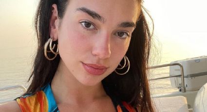 Desde Instagram, Dua Lipa roba suspiros en ceñido conjunto rojo, ideal para esta temporada de calor